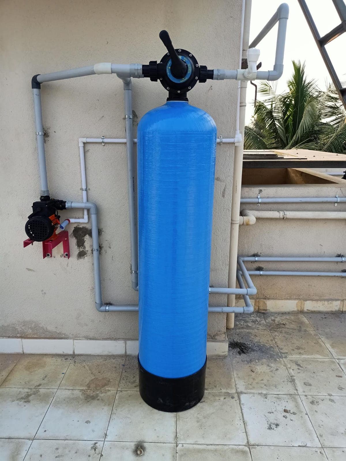 Domestic iron remover plant for tap and borewell water